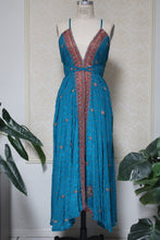 Load image into Gallery viewer, Moon Blossom Dress