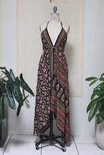 Load image into Gallery viewer, Dark Orchid Dress