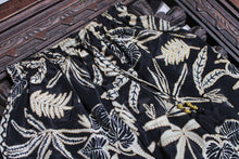 Load image into Gallery viewer, Dark Jungle Trousers