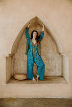 Load image into Gallery viewer, Blue Mantra Jumpsuit Set
